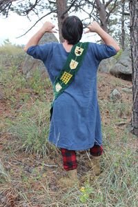 Displaying the reverse side of the sash