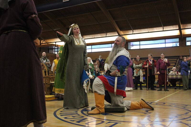 File:Mordbearerofqueensfavoringrithr.jpg