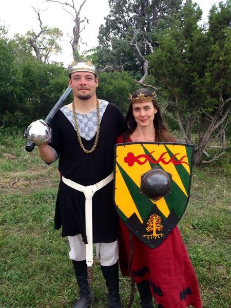 File:Alriksalomea-swordshield5.jpg